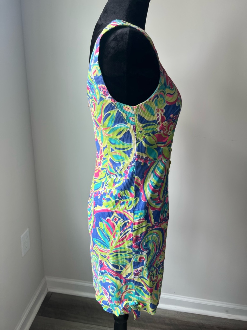 Lilly Pulitzer Neon Paisley Sheath Dress in Blue and Yellow - 2 - Picture 6 of 14